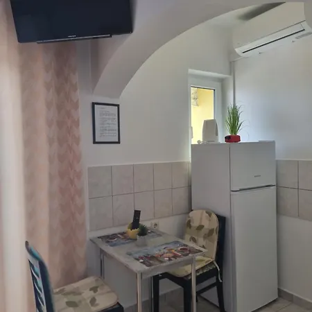 Alen * Dinjiška